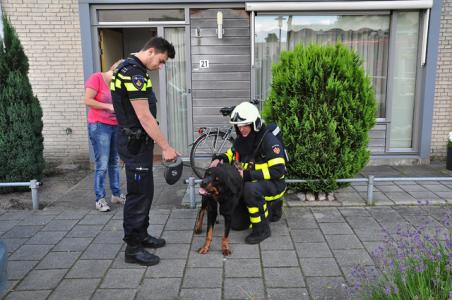 Brandweer redt hond bij keukenbrand in Waalwijk