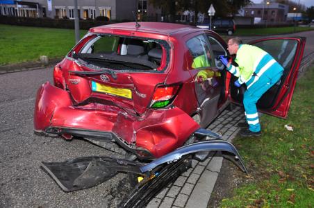 Slingerende hardrijder veroorzaakt zwaar ongeval in Waalwijk