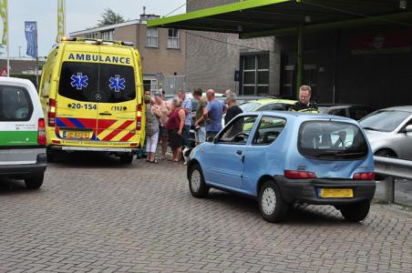 Moeder en baby komen met de schrik vrij aan de Reigerbosweg Waalwijk