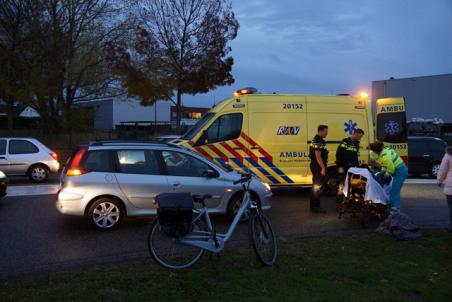Fietser geschept door auto in Waalwijk