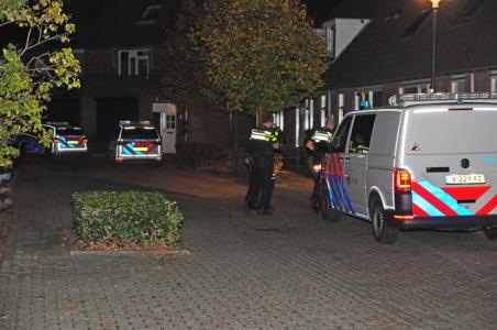 Gewapend duo bedreigt en overvalt man (18) in Waalwijk, één dader opgepakt