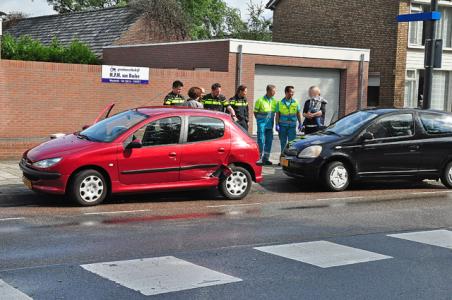 Weer een ongeval aan de Groenewoudlaan Waalwijk