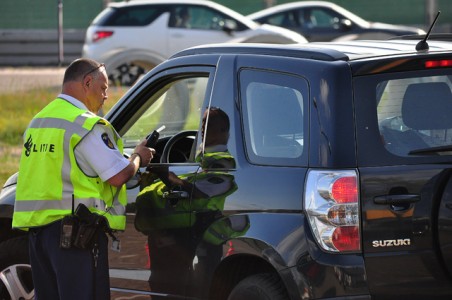 UPDATE: Grote politie controle aan de Prof. Van der Waalsweg Waalwijk