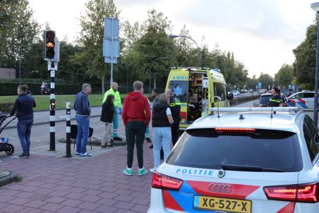 Vrouw op fiets aangereden aan de Noorder Parallelweg Waalwijk