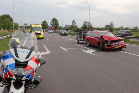 Flinke aanrijding op de Midden-Brabantweg Waalwijk