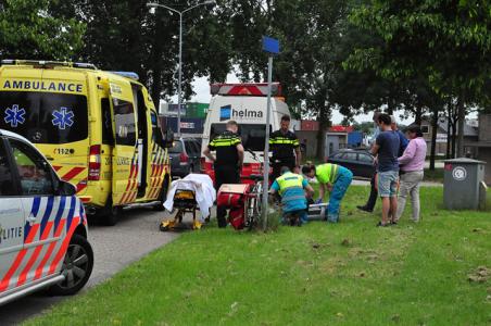 Fietser gewond geraakt bij botsing met auto in Waalwijk