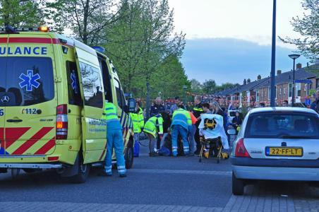 Vrouw komt hard ten val en verliest veel bloed aan de Orteliuslaan Waalwijk