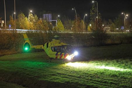 Traumahelikopter landt aan de Noorder Allee in Waalwijk