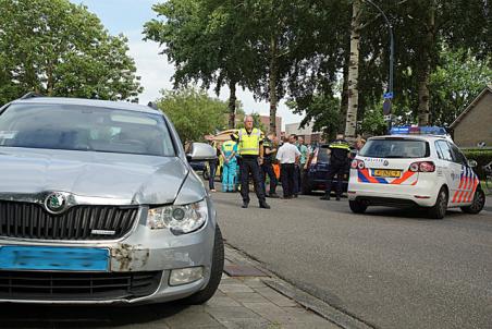 Vrouw gewond na aanrijding aan de Blyde Incomstelaan Waalwijk