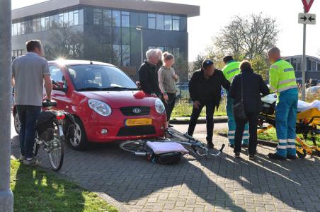 Fietser gewond door aanrijding met auto in Waalwijk