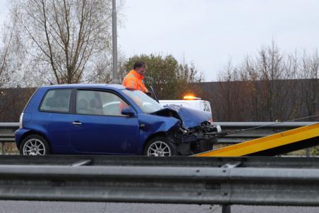 Twee auto’s botsen op de A59 (Maasroute) Waalwijk