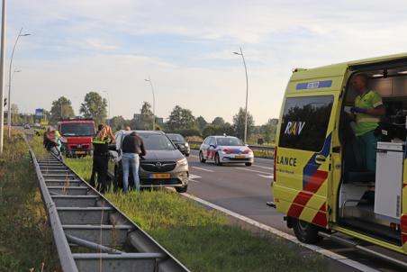 Kop-staart botsing op de Midden-Brabantweg Waalwijk