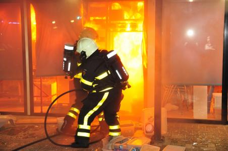 Brand in pand van Kadoshop Paspartoe – Prisma Waalwijk