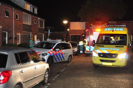 Koolmonoxidemelder gaat af in woning: Twee mensen onwel aan de Korenbloemstraat Waalwijk