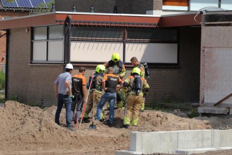 Gaslek tijdens graafwerkzaamheden aan de Wijnruitstraat Waalwijk