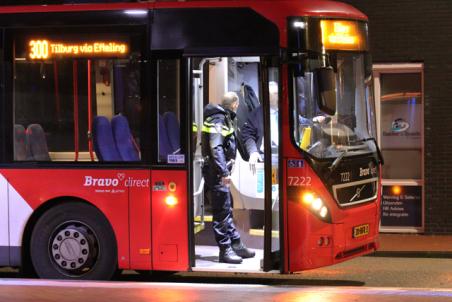 Man aangehouden bij busstation aan het Vredesplein Waalwijk