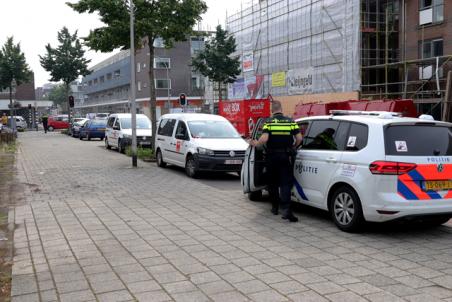 Verwarde man zwaait met riem en valt mensen lastig in Waalwijk