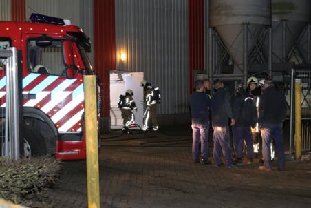 Brandje bij bedrijf Jonker Petfood aan de Vijzelweg Waalwijk