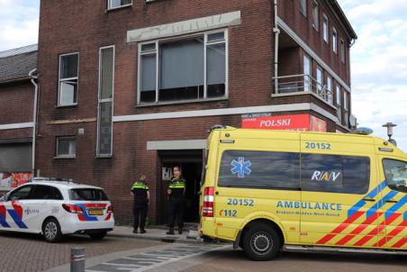 Man raakt gewond bij steekpartij aan de Hugo de Grootstraat Waalwijk