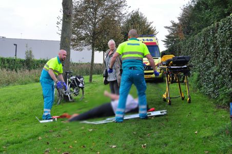 Man raakt gewond na val van fiets aan het Westeinde Waalwijk