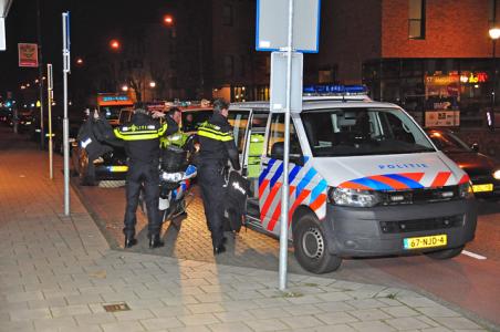 Veel politie inzet aan de Grotestraat Waalwijk