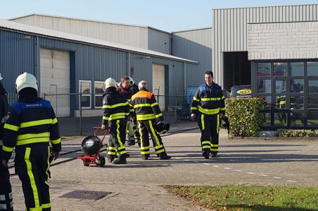 Gasfles in brand aan de Duikerweg Waalwijk