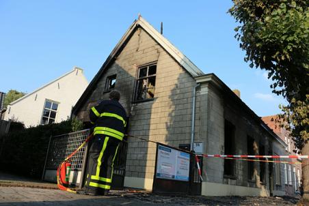 Brand laait weer op in woning aan de Grotestraat Waalwijk