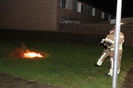 Buitenbrandje aan de Hugo Wolfstraat Waalwijk