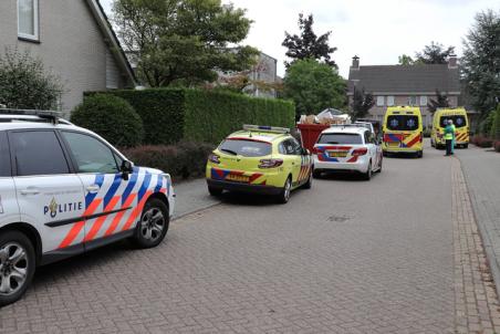 Man raakt zwaargewond na val van trap aan de Antony van Dijckstraat Waalwijk