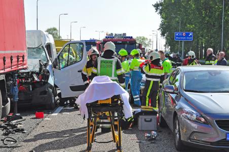 UPDATE: Man zwaargewond na ongeval op de A59 (Maasroute) Waalwijk