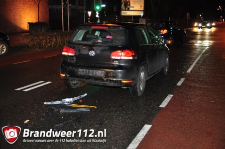 Bestuurder rijdt door na aanrijding aan de Wilhelminastraat Waalwijk