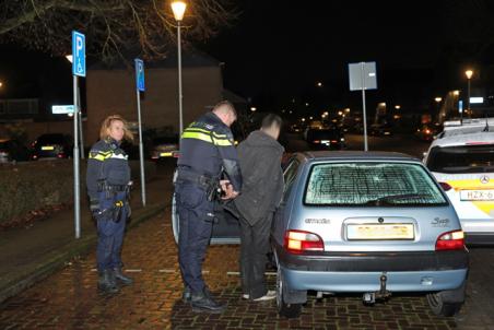 Gevaarlijke automobilist klemgereden na wilde rit door Waalwijk