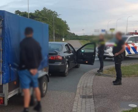 Drie personen aangehouden met vaten diesel aan de Keurweg Waalwijk