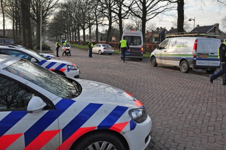 Verkeerscontrole aan de Ambrosiusweg Waalwijk