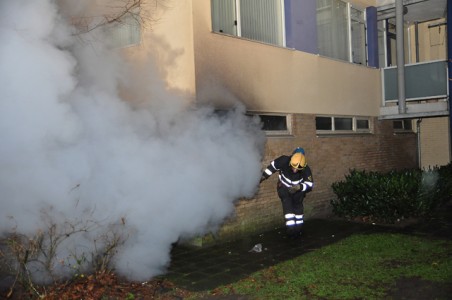 Berging in brand aan de Van Renesse van Baarstraat Waalwijk