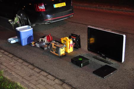 Elektronica dieven opgepakt door de politie aan de Weteringweg Waalwijk