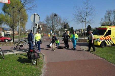2 fietsers botsen op elkaar aan de Akkerlaan Waalwijk