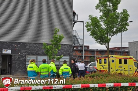 UPDATE: Jongeman dood op parkeerterrein aan De Gaard Waalwijk