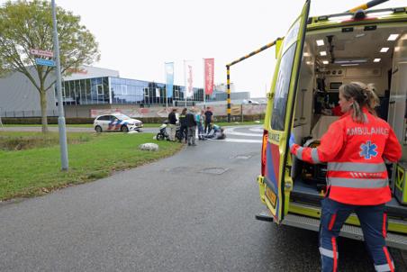Scooterrijder lichtgewond bij aanrijding op kruising Havenweg in Waalwijk