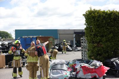 Brandweer voorkomt erger bij bedrijfspand DRI Rubber