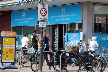 Man aangereden aan het Bloemenoordplein Waalwijk