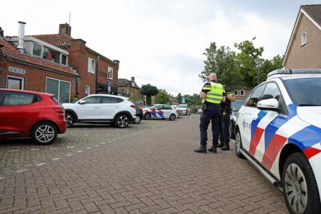 Politie groots uitgerukt voor incident aan Monseigneur Zwijsenstraat in Waalwijk