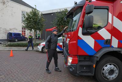 Brandweer Waalwijk organiseert realistische vaardigheidsdag: ‘Alles moet kloppen alsof het echt is’