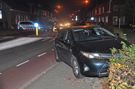 Wilde politieachtervolging door straten in Waalwijk, automobilist raakt macht over stuur kwijt