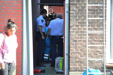 Man vlucht voor politie en raakt gewond aan de Grotestraat Waalwijk