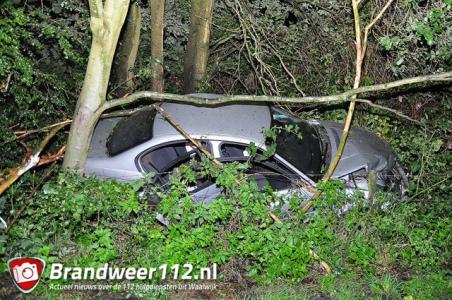 Inzittenden ongeluk Waalwijk opgepakt na joyriden: bestuurder had geen rijbewijs