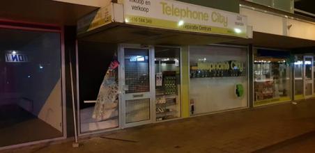 Inbraak telefoonwinkel aan de Irenestraat Waalwijk