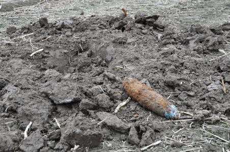 Granaat uit Tweede Wereldoorlog gevonden aan de Visbankweg Waalwijk