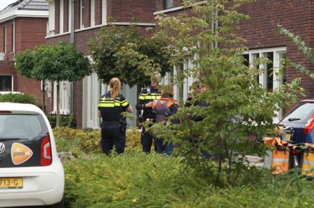 Overval op postbode in Waalwijk, dader gaat er met enkele poststukken vandoor