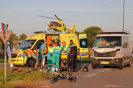 Fietser raakt ernstig gewond bij ongeval aan de Taxandriaweg Waalwijk